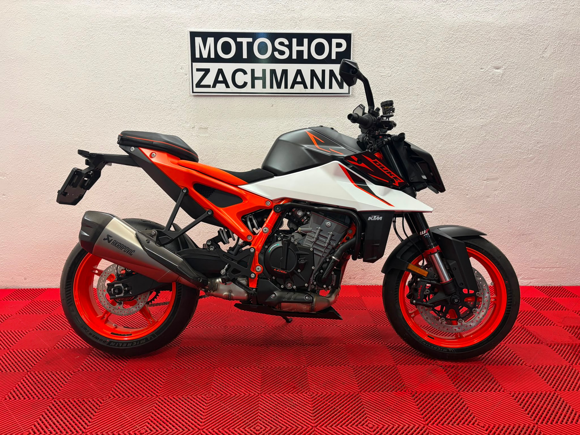KTM 990 Duke R