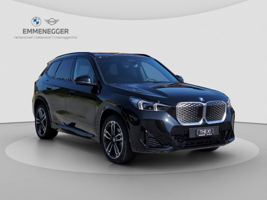 BMW iX1 eDrive 20 Ed. M Sport-showroom-element-2