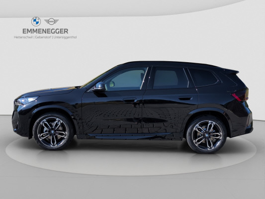 BMW iX1 eDrive 20 Ed. M Sport-showroom-element-1
