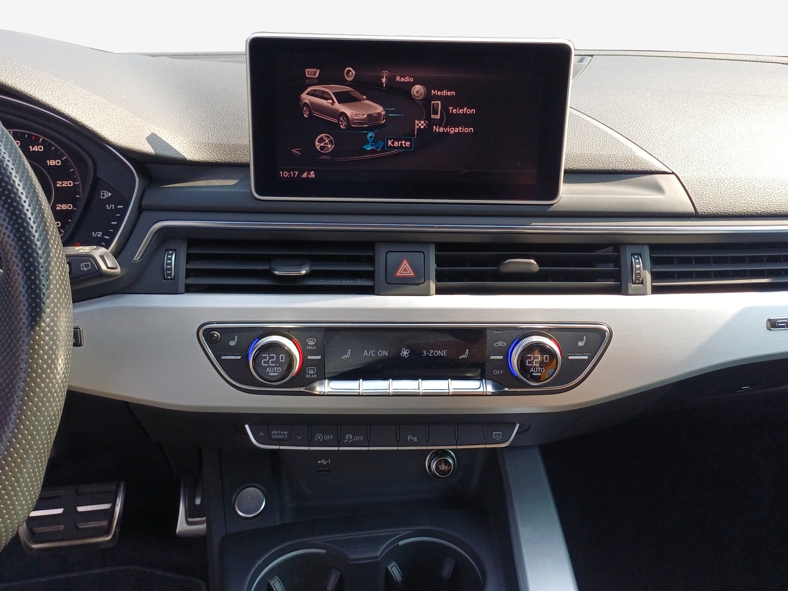 AUDI A4 Avant 45 TFSI Sport S-tronic quattro-image-10