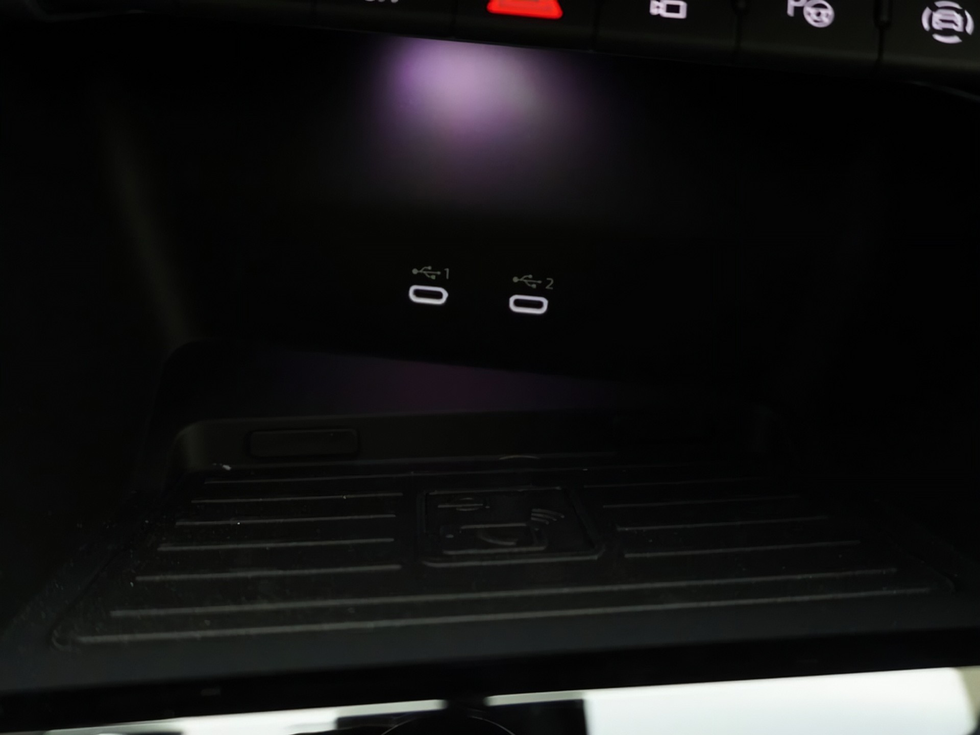 AUDI RS3 Limousine 2.5 TFSI quattro S-Tronic-image-15