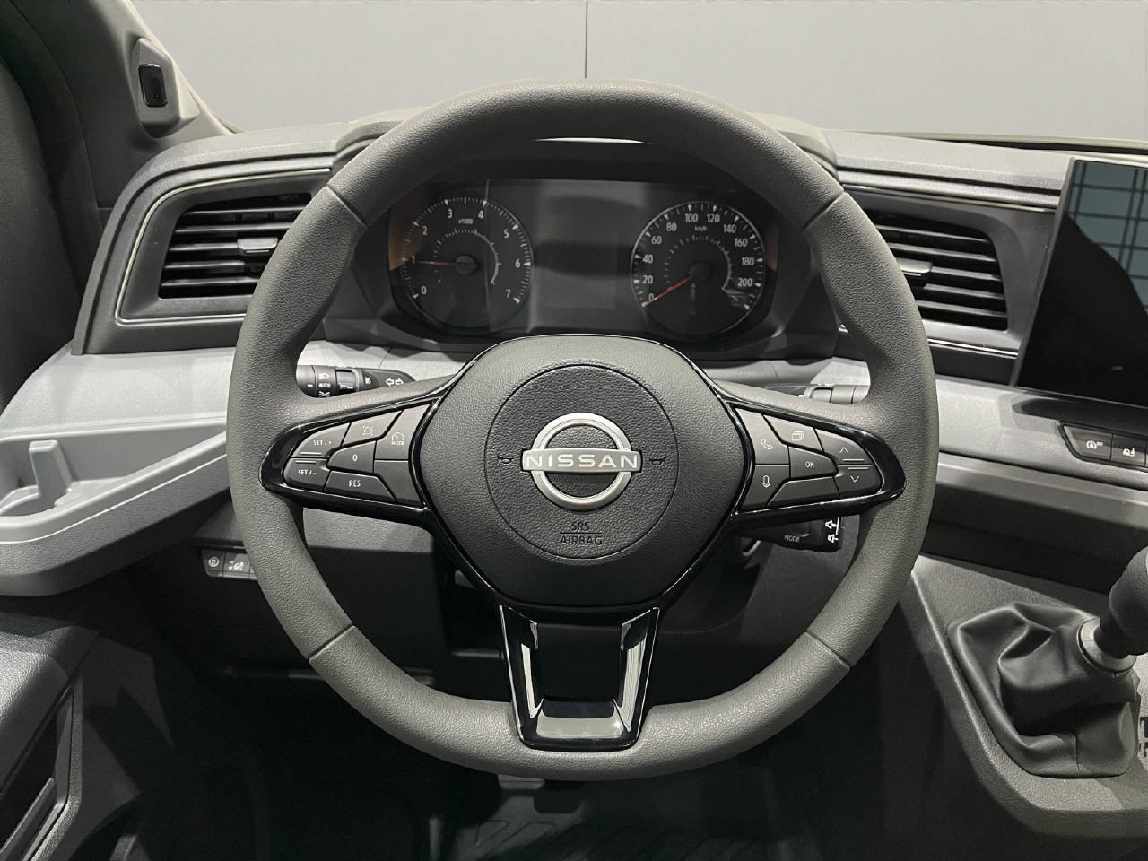 NISSAN Interstar 3.5 Pritsche L2H1 2.0 dCi 150 Acenta-image-9