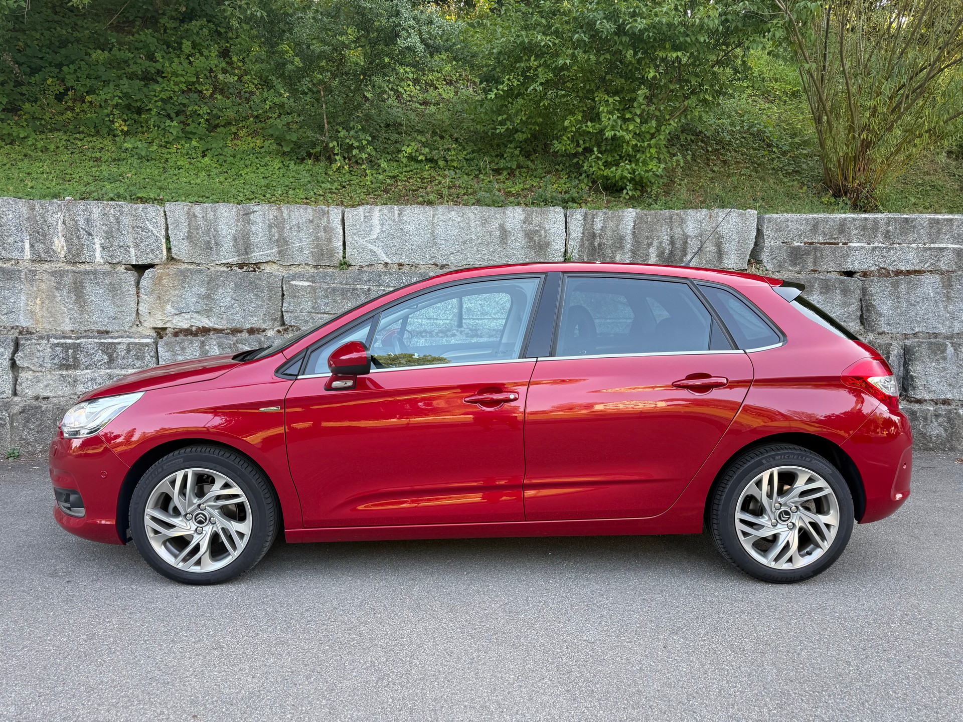 CITROEN C4 1.6 e-HDi Exclusive EGS6-image-9