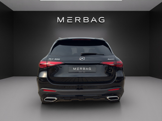 MERCEDES-BENZ GLC 300 4Matic 9G-Tronic-image-4