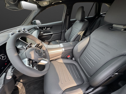 MERCEDES-BENZ GLC 300 4Matic 9G-Tronic-image-8