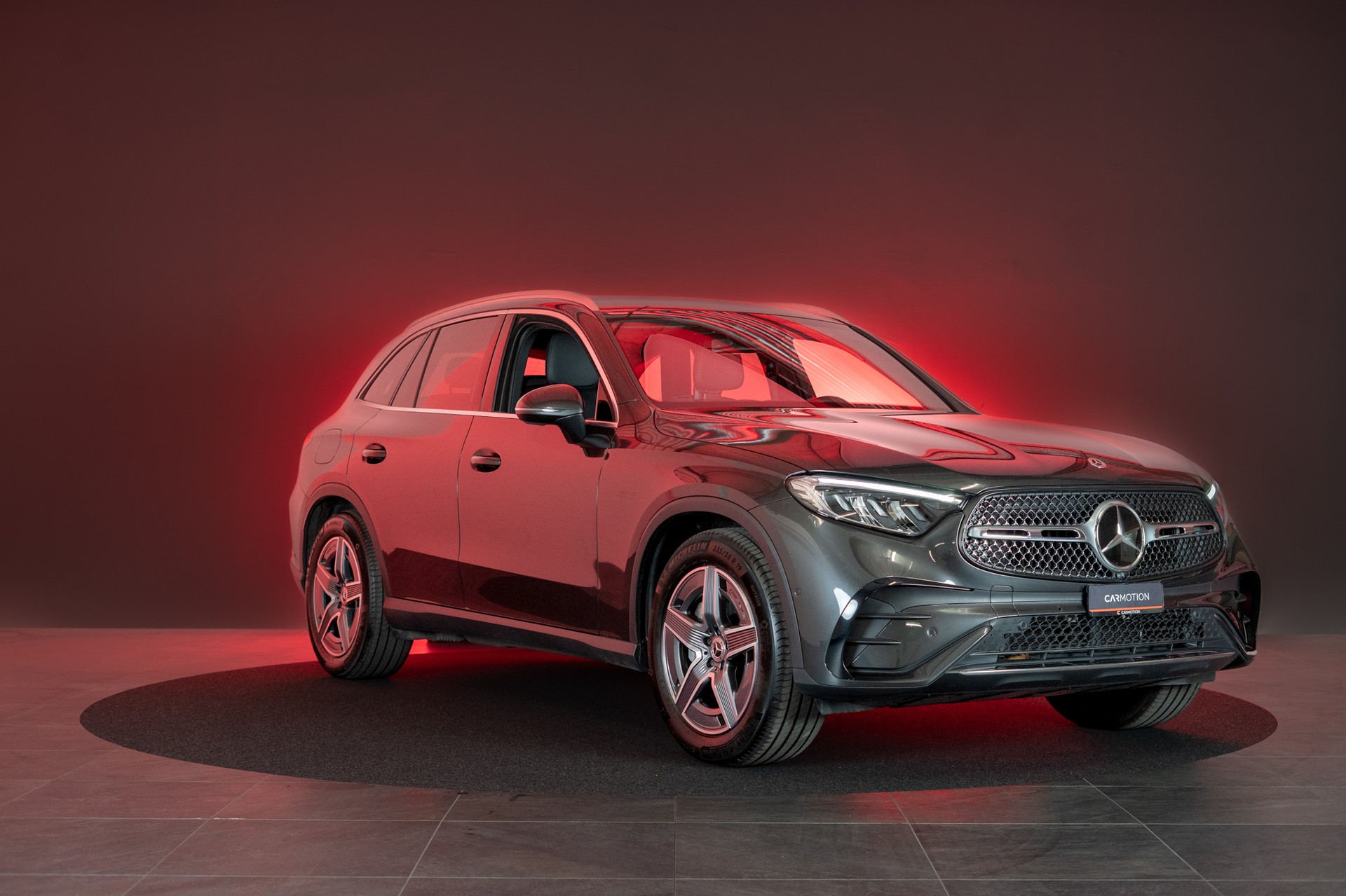 MERCEDES-BENZ GLC 300 d AMG Line 4matic / AMG-Line / EL. Memory Sitze / Ambiente Beleuchtung / Rückfahrkamera-showroom-element-2