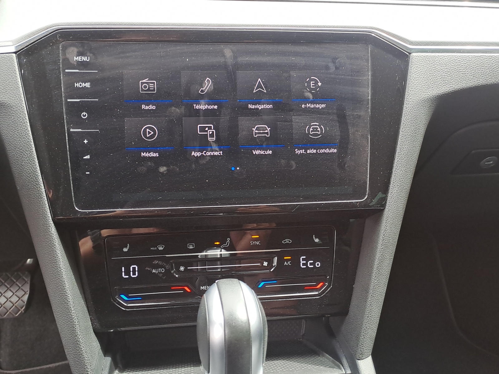 VW Passat Variant 1.4 TSI GTE Hybrid DSG-image-11