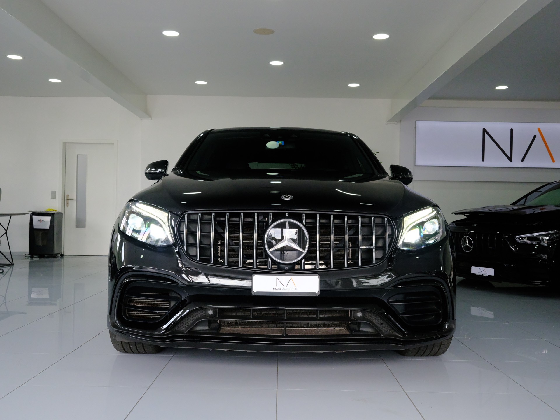 MERCEDES-BENZ GLC Coupé 63 S AMG Edition 1 4Matic+ 9G-Tronic-image-2