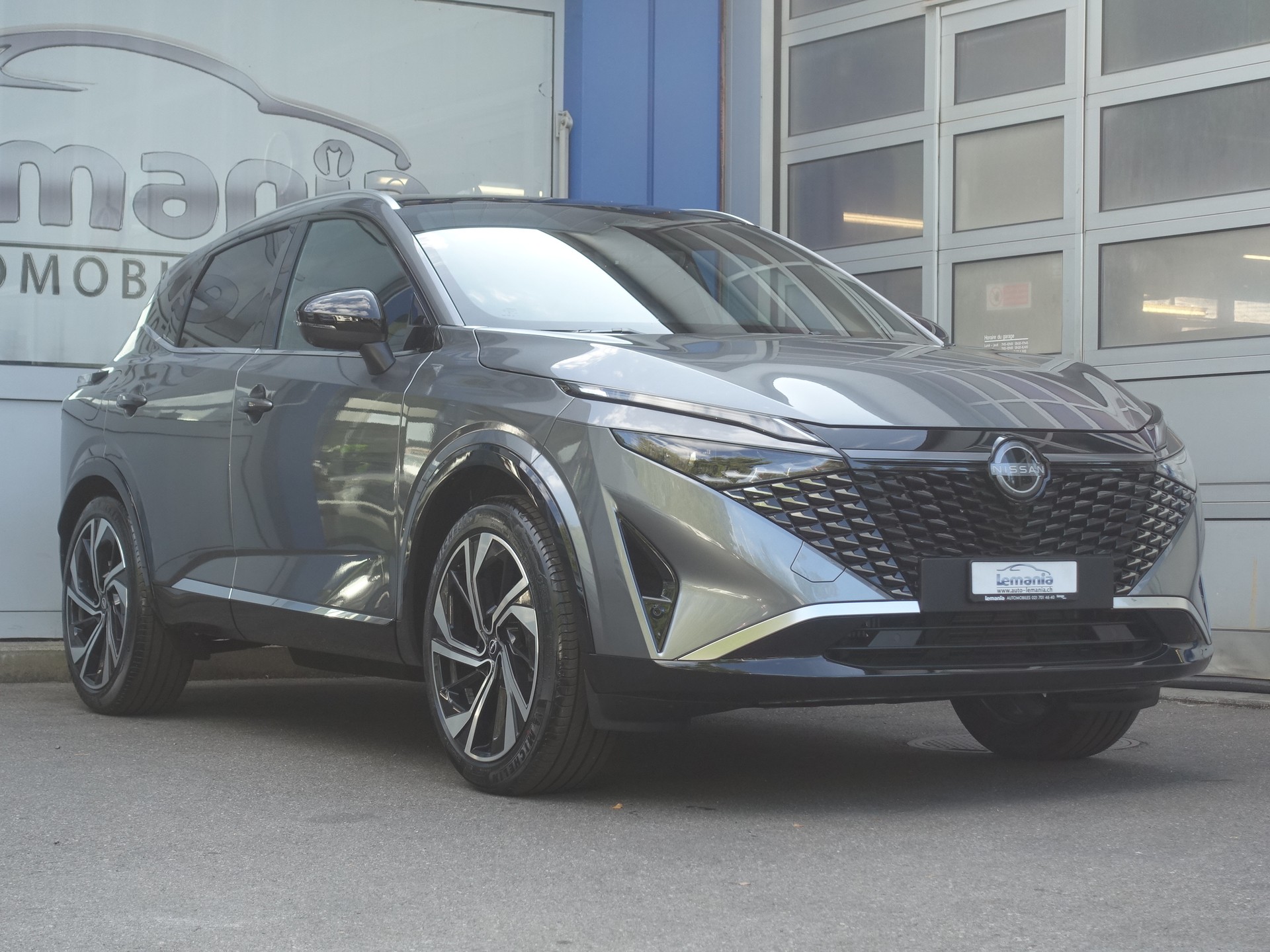 NISSAN Qashqai 1.3 DIG-T MHEV Tekna+ Xtronic 4x4-image-0