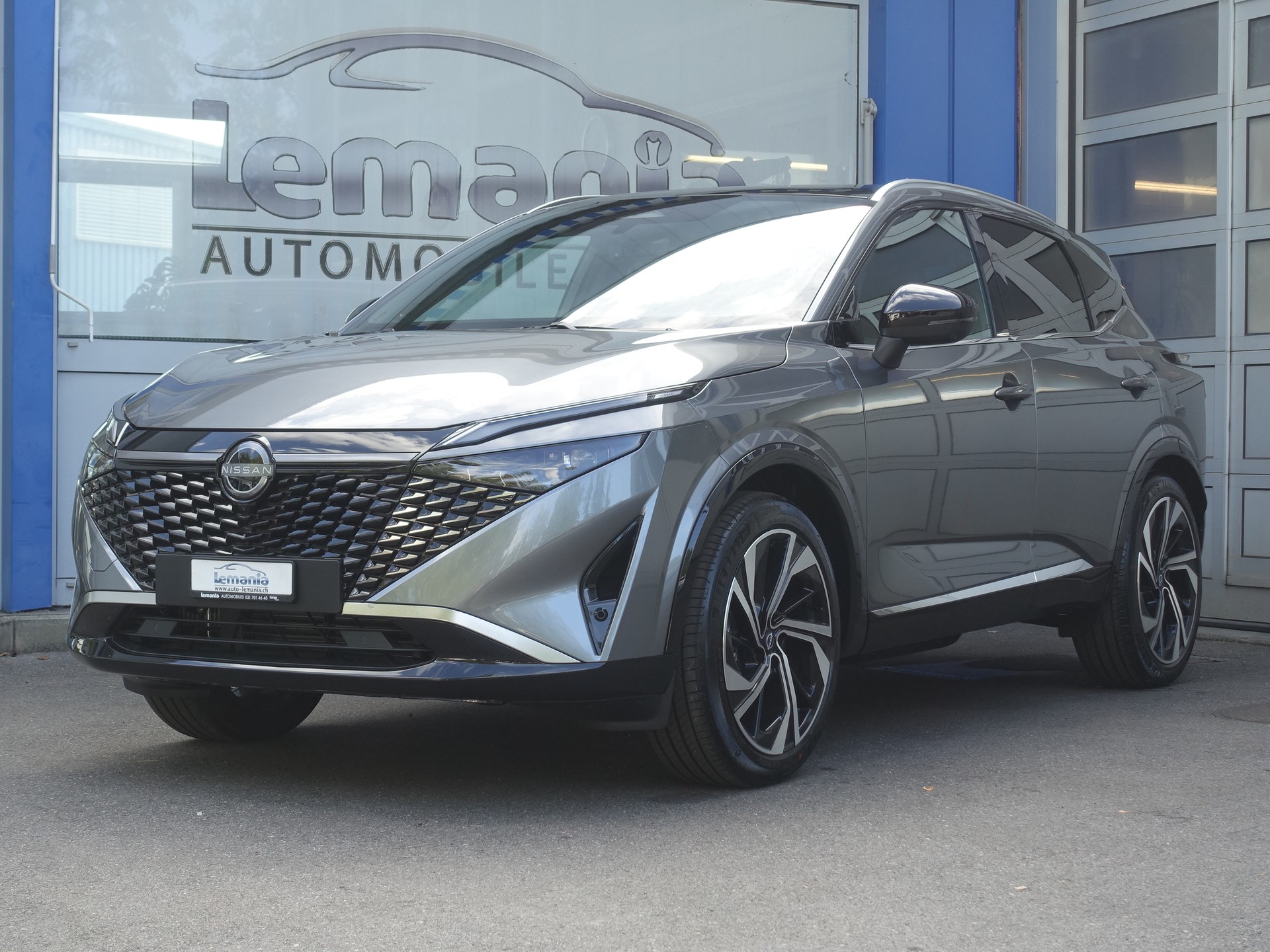 NISSAN Qashqai 1.3 DIG-T MHEV Tekna+ Xtronic 4x4-image-1