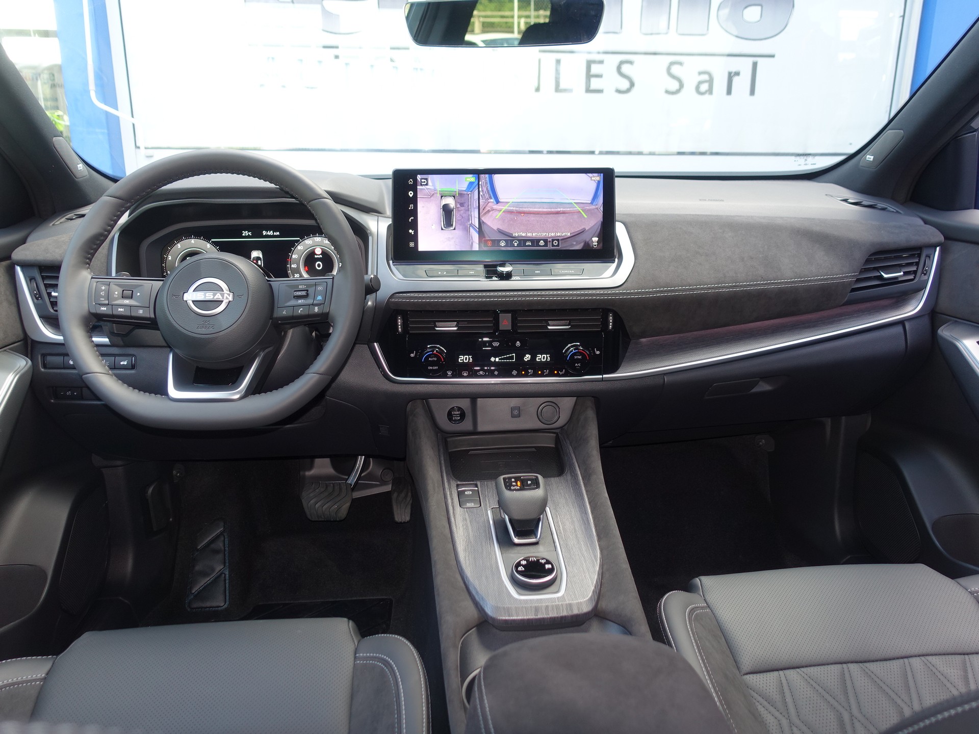 NISSAN Qashqai 1.3 DIG-T MHEV Tekna+ Xtronic 4x4-image-14