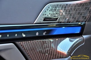 BMW M5 xDrive Touring-image-14