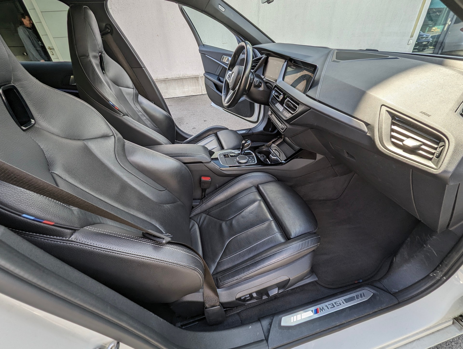 BMW M135i xDrive-image-5
