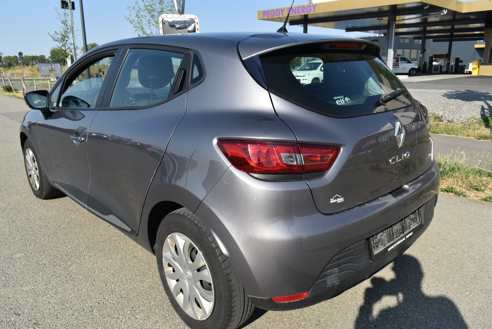 RENAULT Clio 0.9 12V Expression-image-8