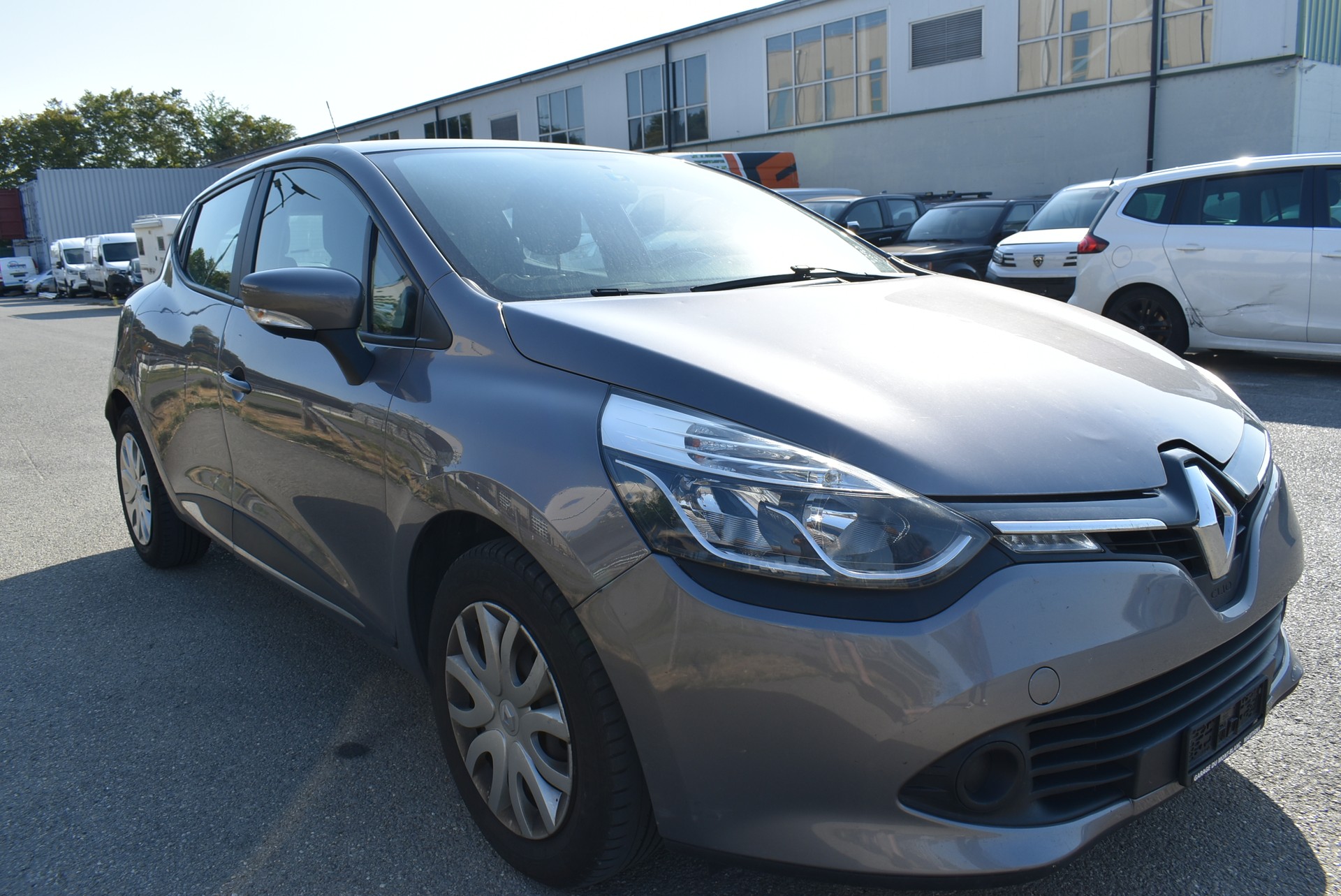 RENAULT Clio 0.9 12V Expression-image-2