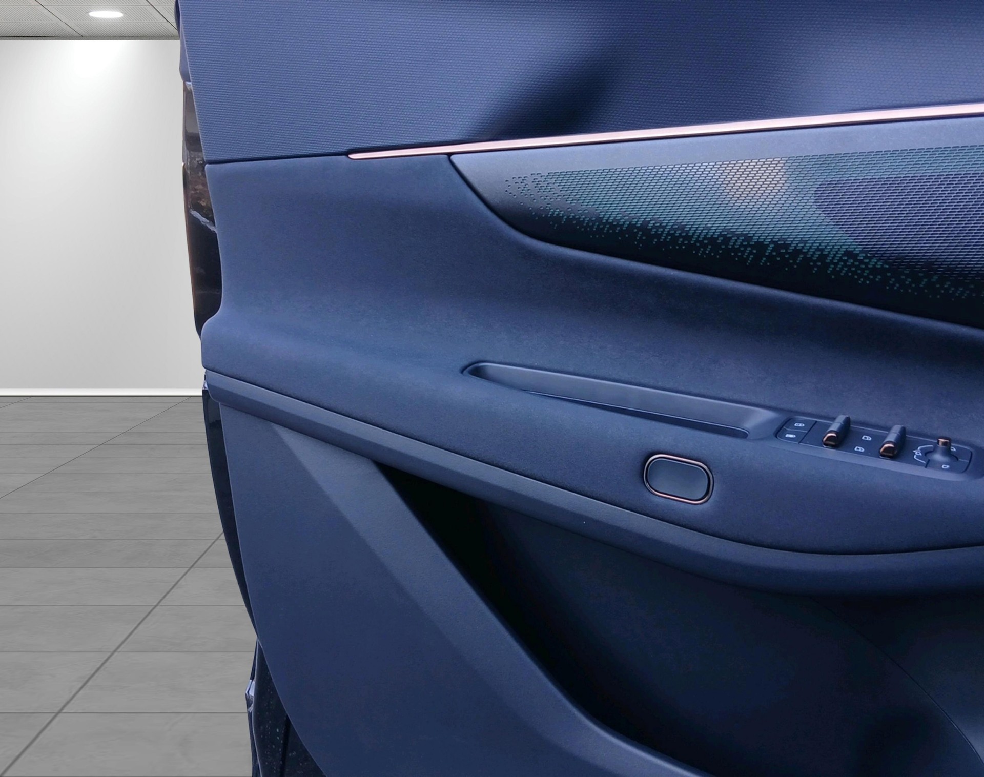 LYNK & CO 08-image-6