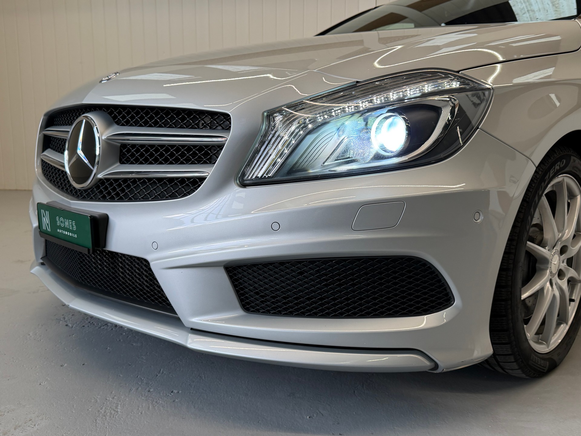 MERCEDES-BENZ A 250 AMG Line 7G-DCT Ab MFK & Service-image-19