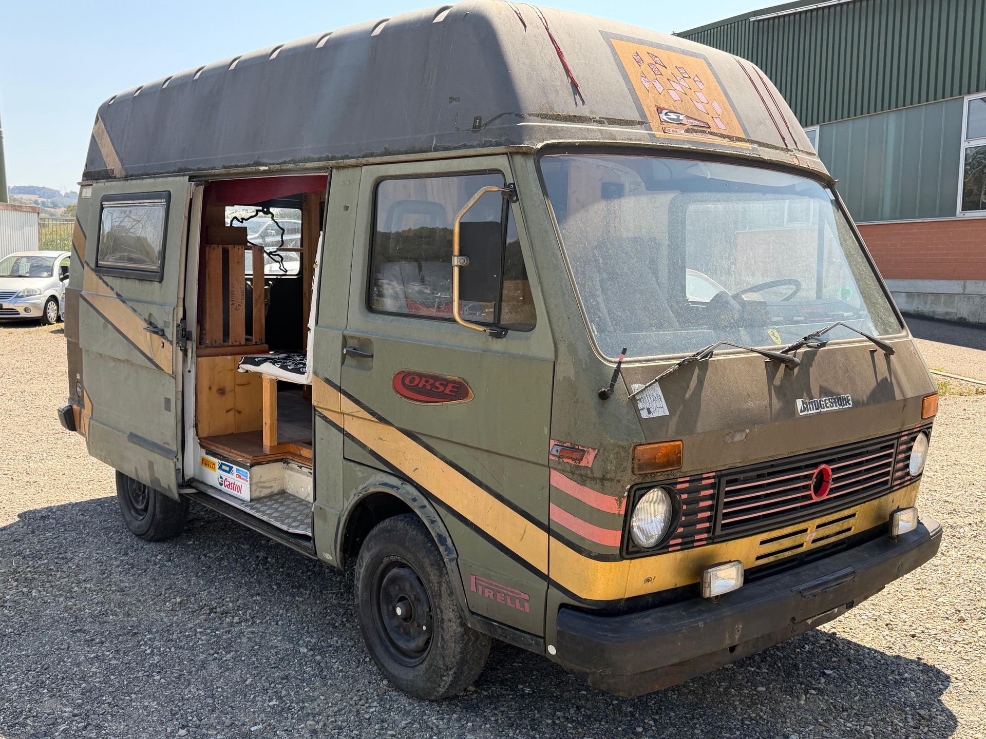 VW LT 31 2.4-image-0