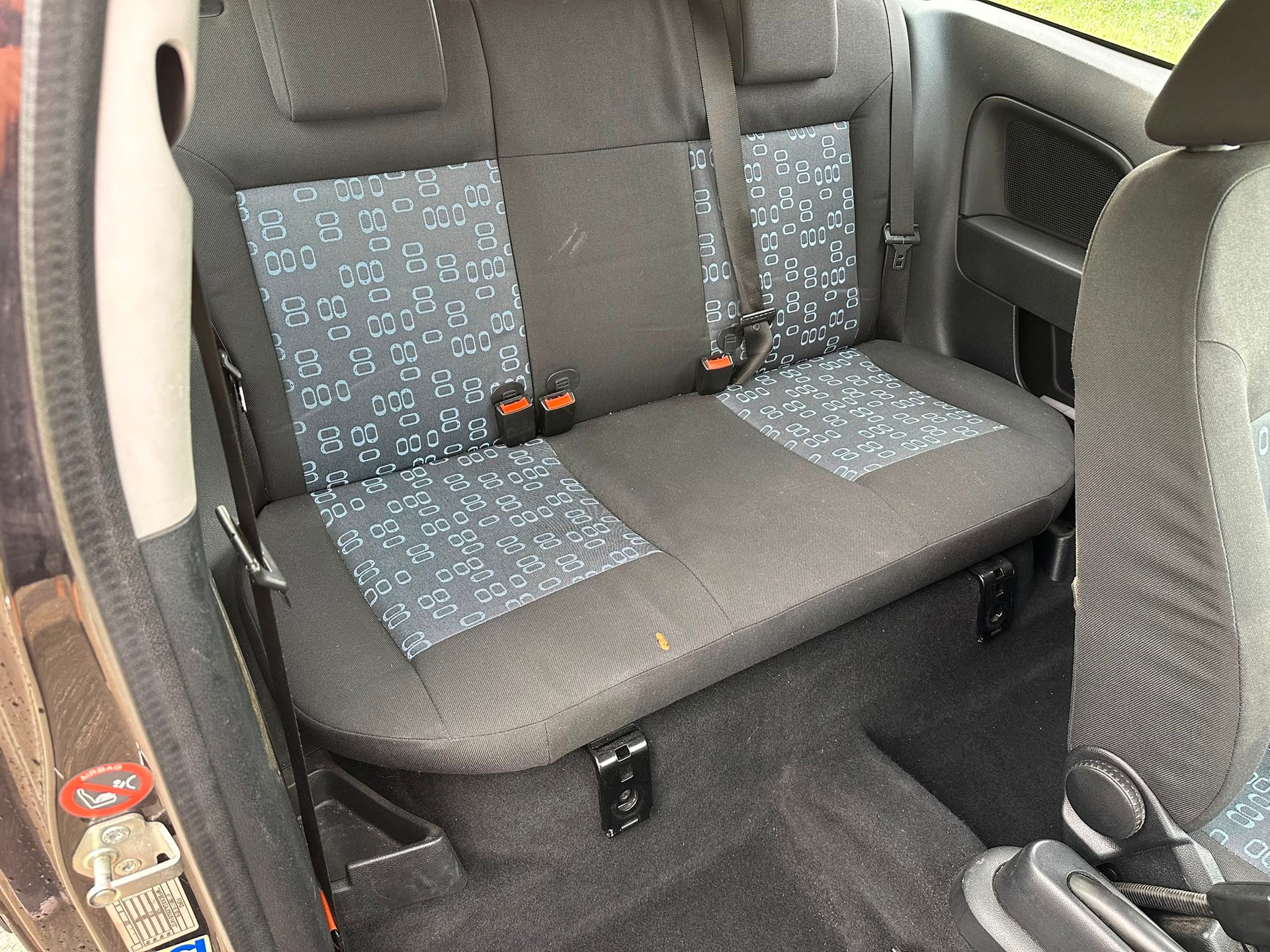 FORD Fiesta 1.25 16V Ambiente-image-11