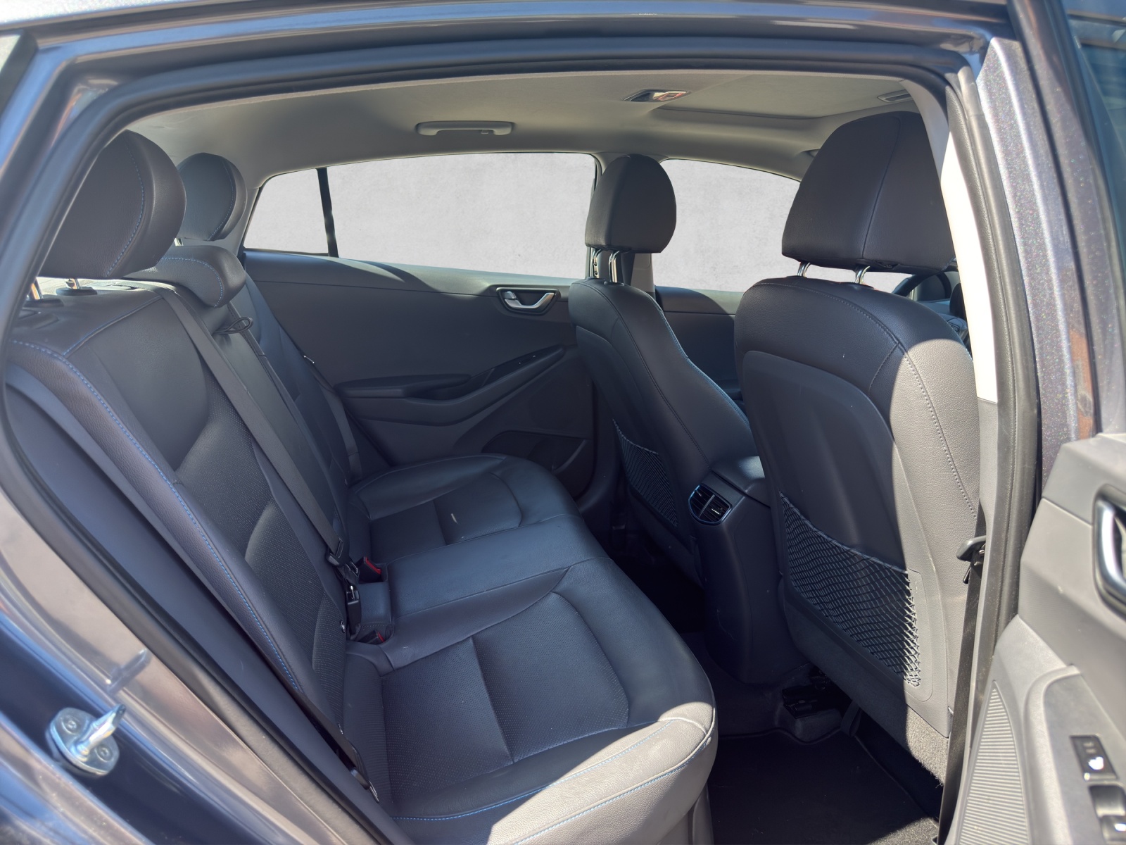 HYUNDAI Ioniq 1.6 GDi HEV Vertex DCT-image-15