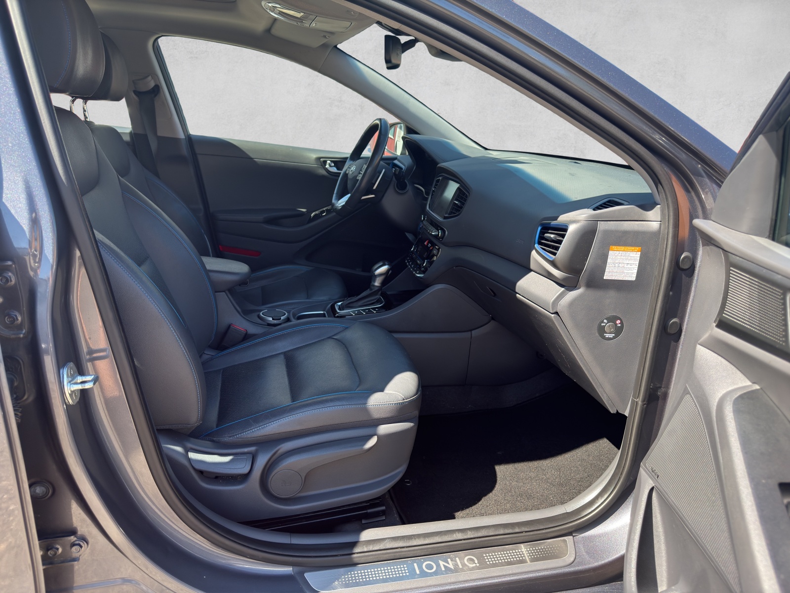 HYUNDAI Ioniq 1.6 GDi HEV Vertex DCT-image-14
