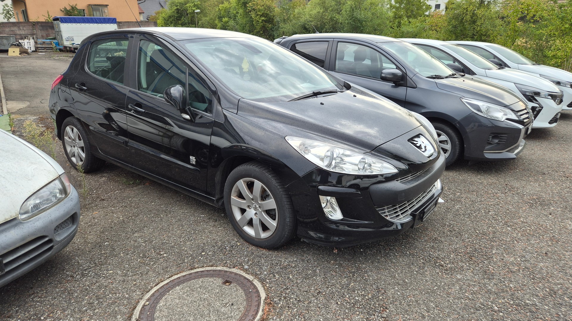 PEUGEOT 308 1.6 16V VTI Lion Ed.-image-3