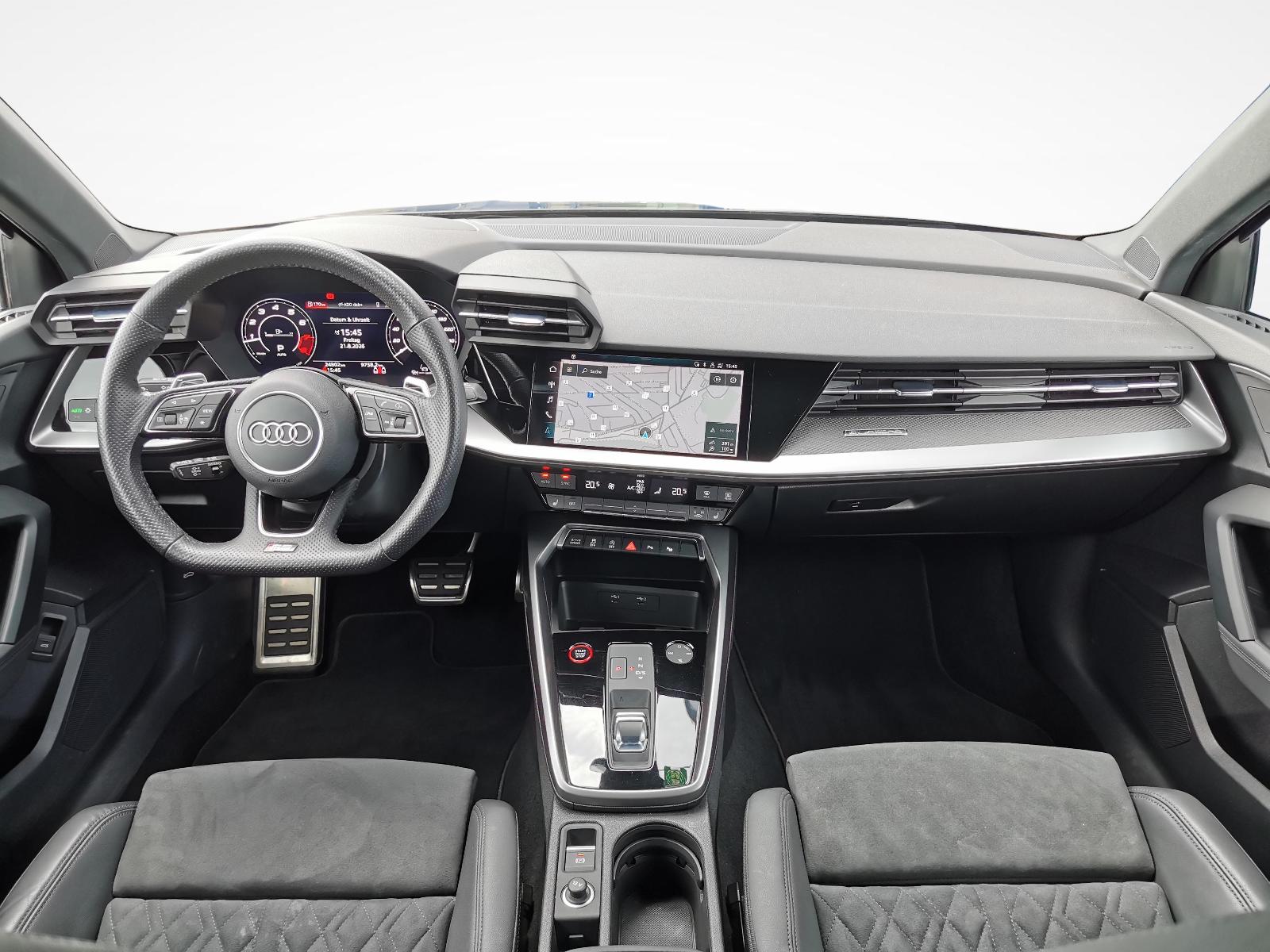 AUDI RS3 Sportback 2.5 TFSI quattro S-Tronic-image-3