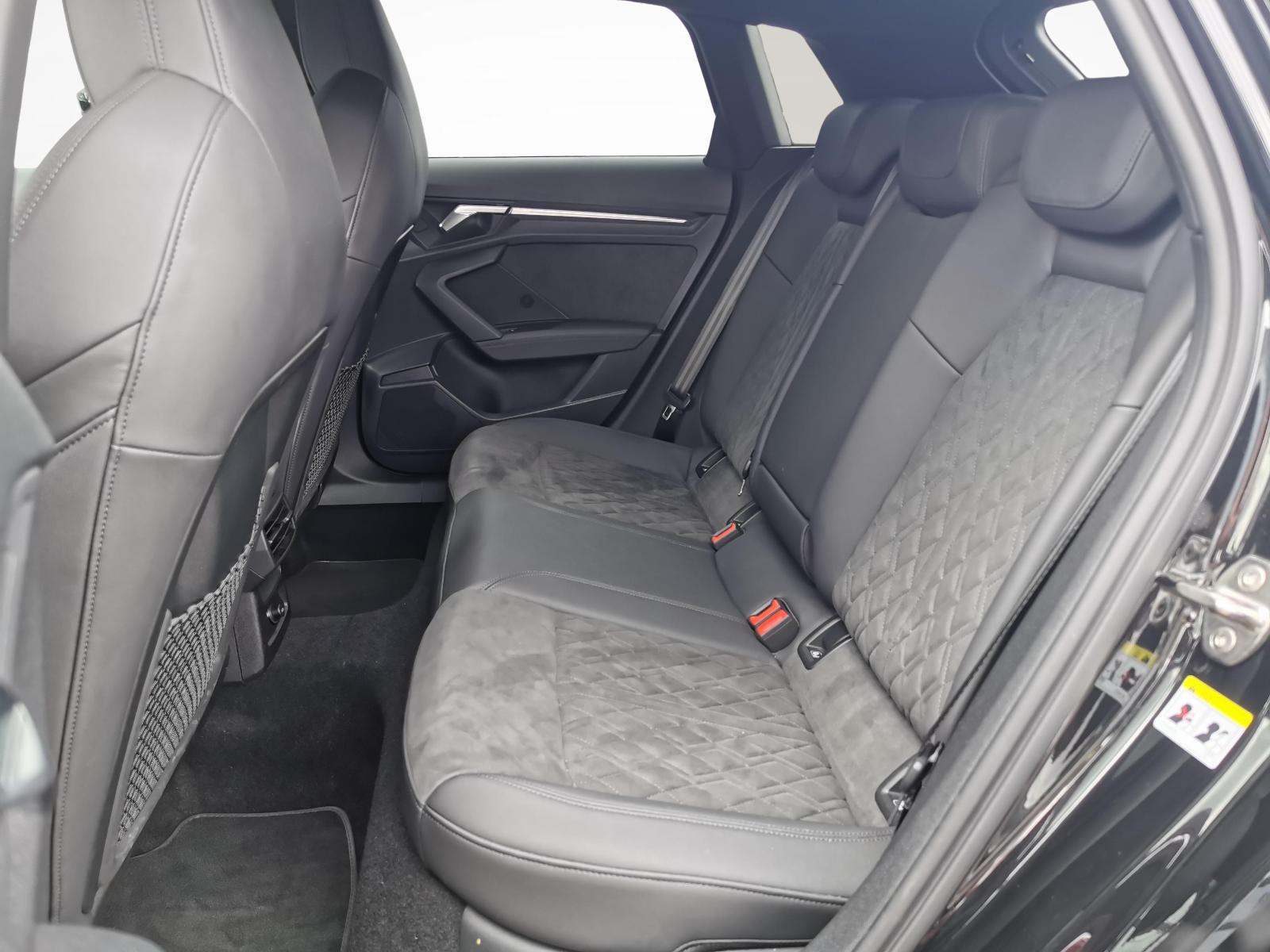 AUDI RS3 Sportback 2.5 TFSI quattro S-Tronic-image-7