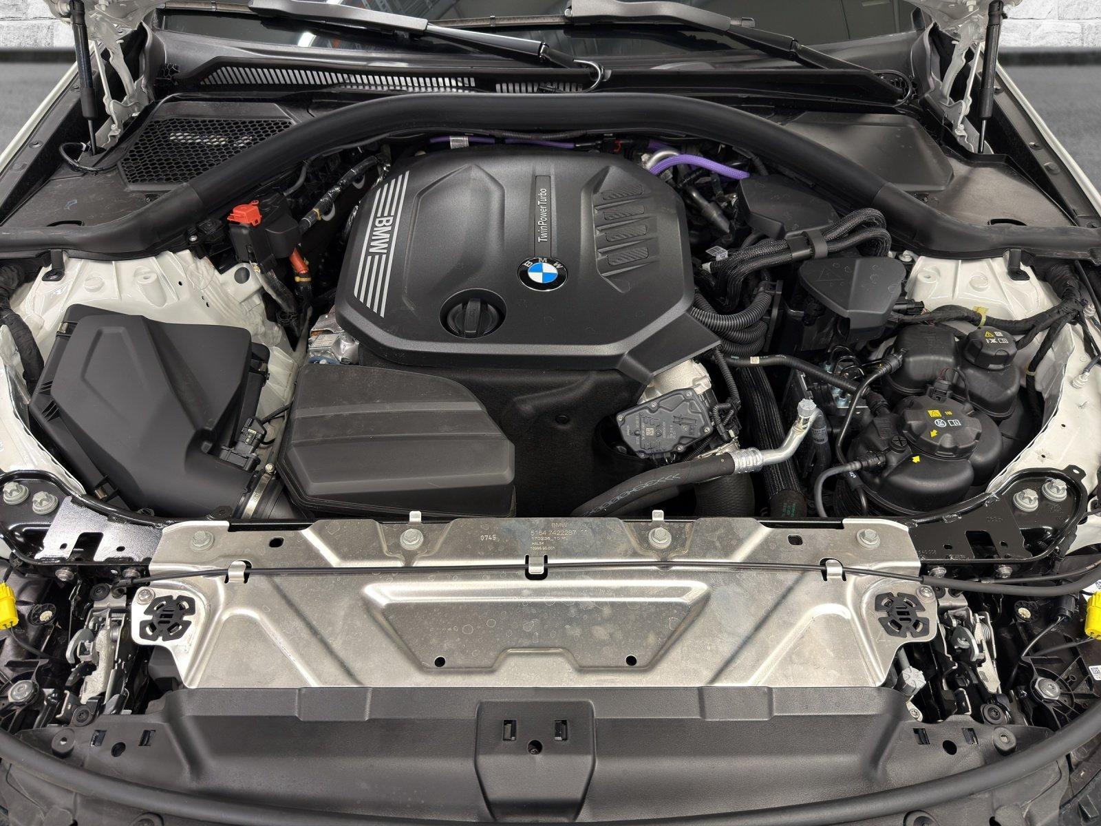 BMW 320d xDrive Touring-image-23