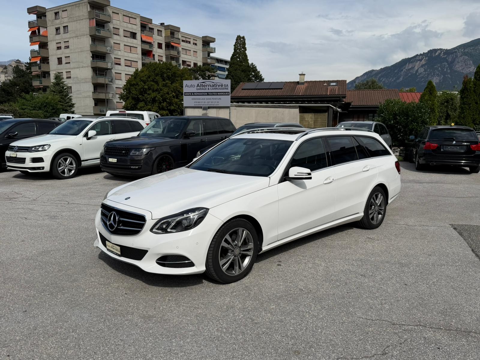 MERCEDES-BENZ E 250 CDI Avantgarde 4Matic 7G-Tronic-image-11