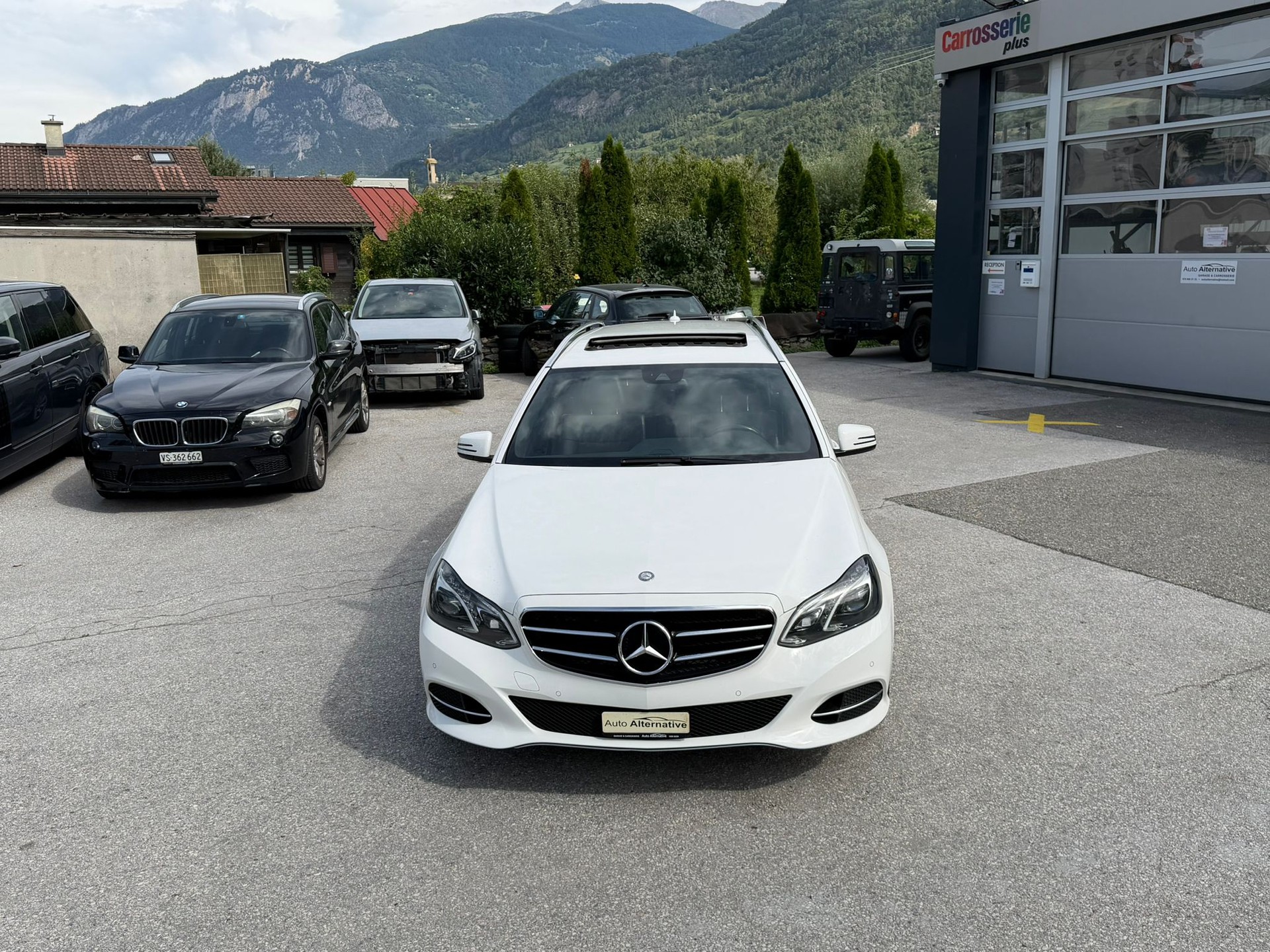 MERCEDES-BENZ E 250 CDI Avantgarde 4Matic 7G-Tronic-image-12