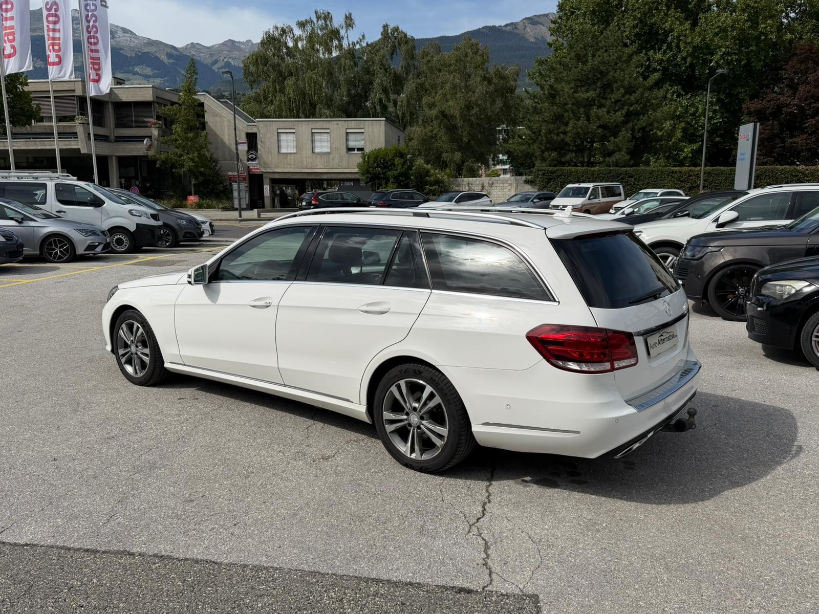 MERCEDES-BENZ E 250 CDI Avantgarde 4Matic 7G-Tronic-image-8