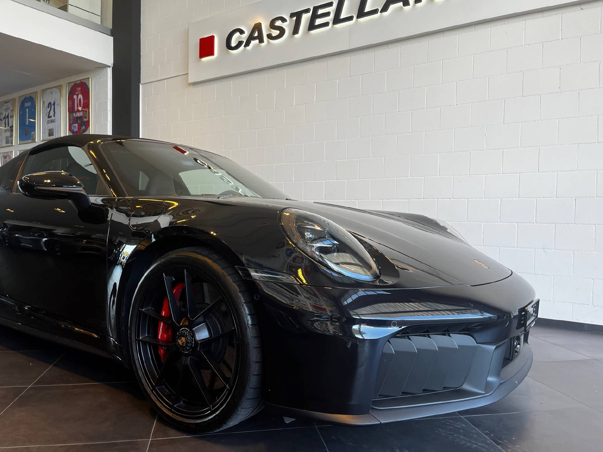 PORSCHE 911 Targa 3.6 Carrera 4 GTS PDK-image-2