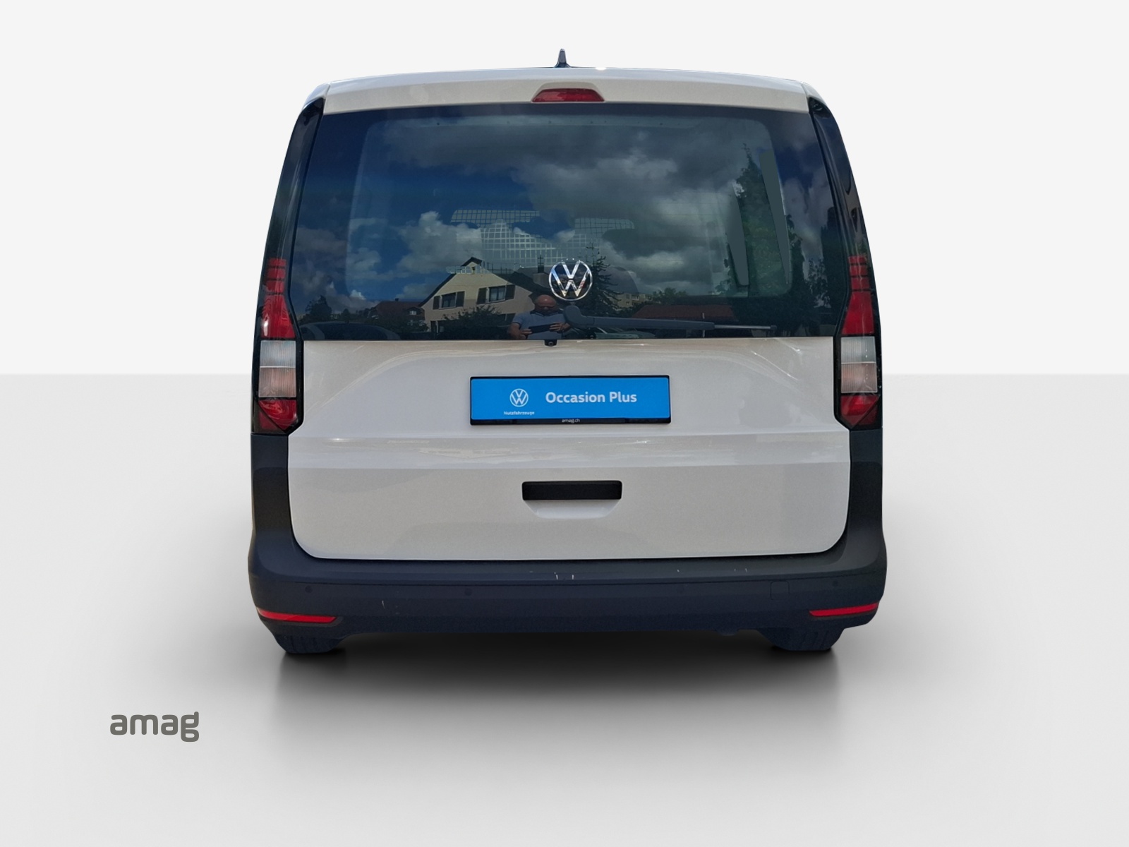 VW Caddy Cargo 2.0TDI Maxi-image-3