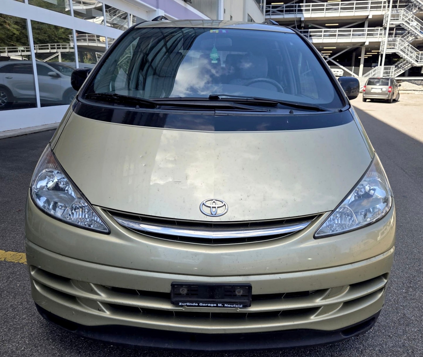 TOYOTA Previa 2.4 Linea Luna-image-0