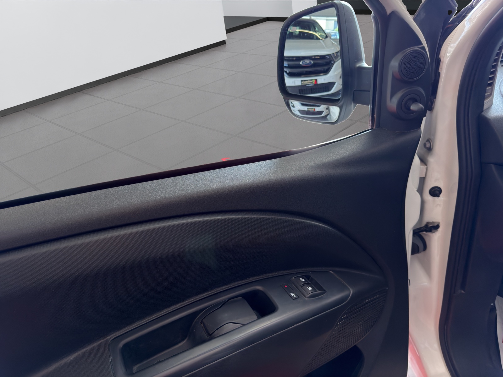 OPEL Combo 1.4i 2.2 L1H1-image-16