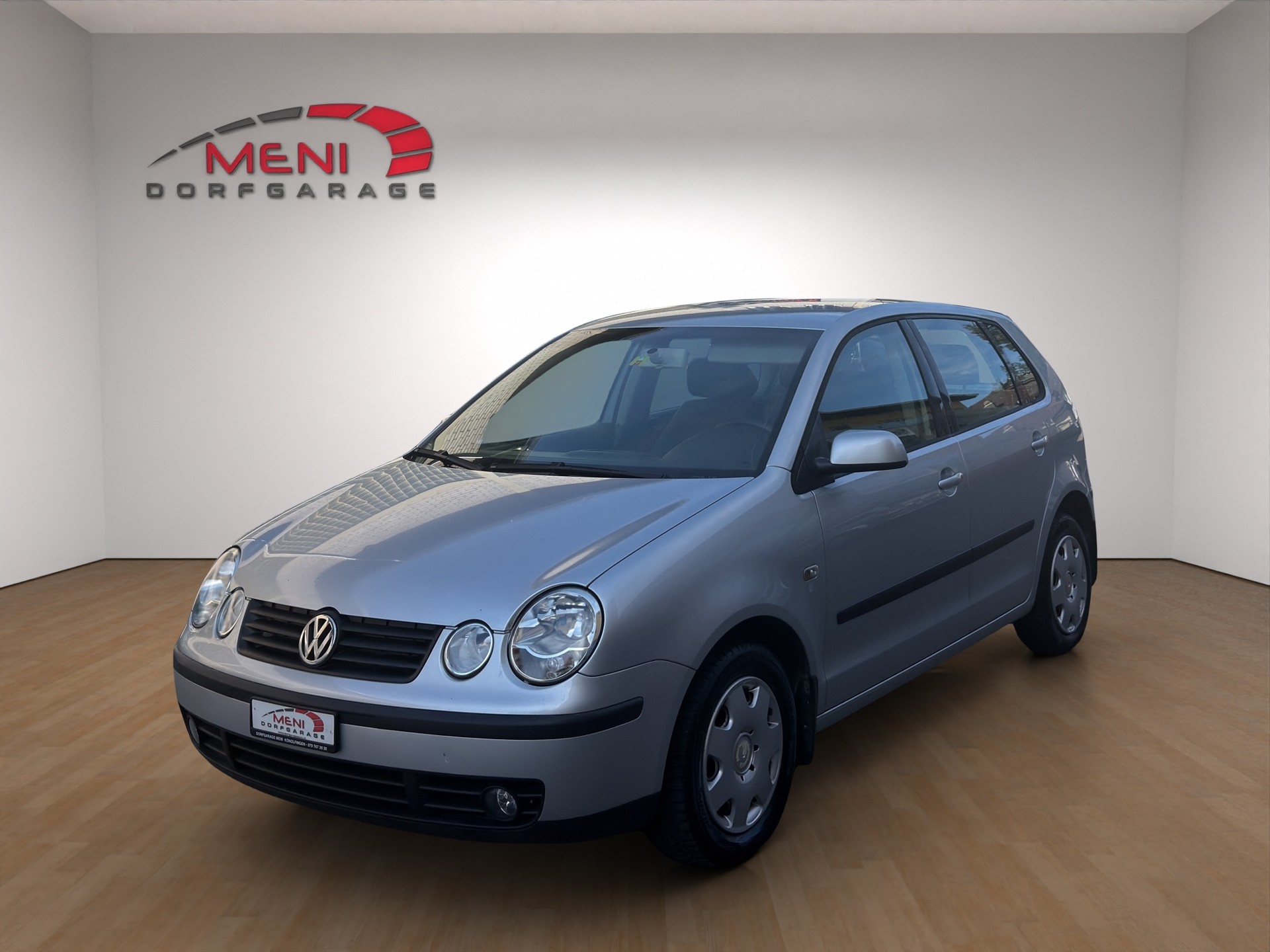 VW Polo 1.4 16V Highline-image-2