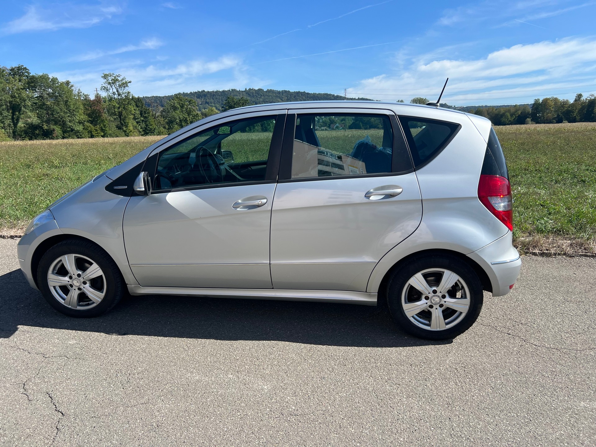 MERCEDES-BENZ A 180 (170) BlueEfficiency Avantgarde-image-2