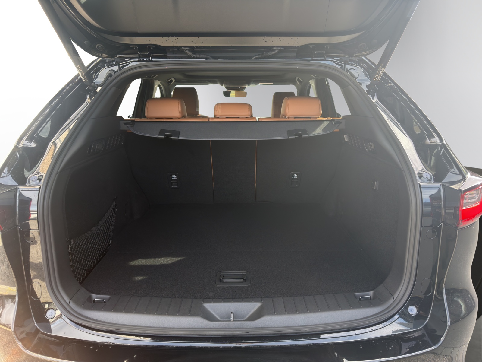 MAZDA CX-60 3.3L e-Skyactiv D 254 MHEV AWD Homura Plus-image-6
