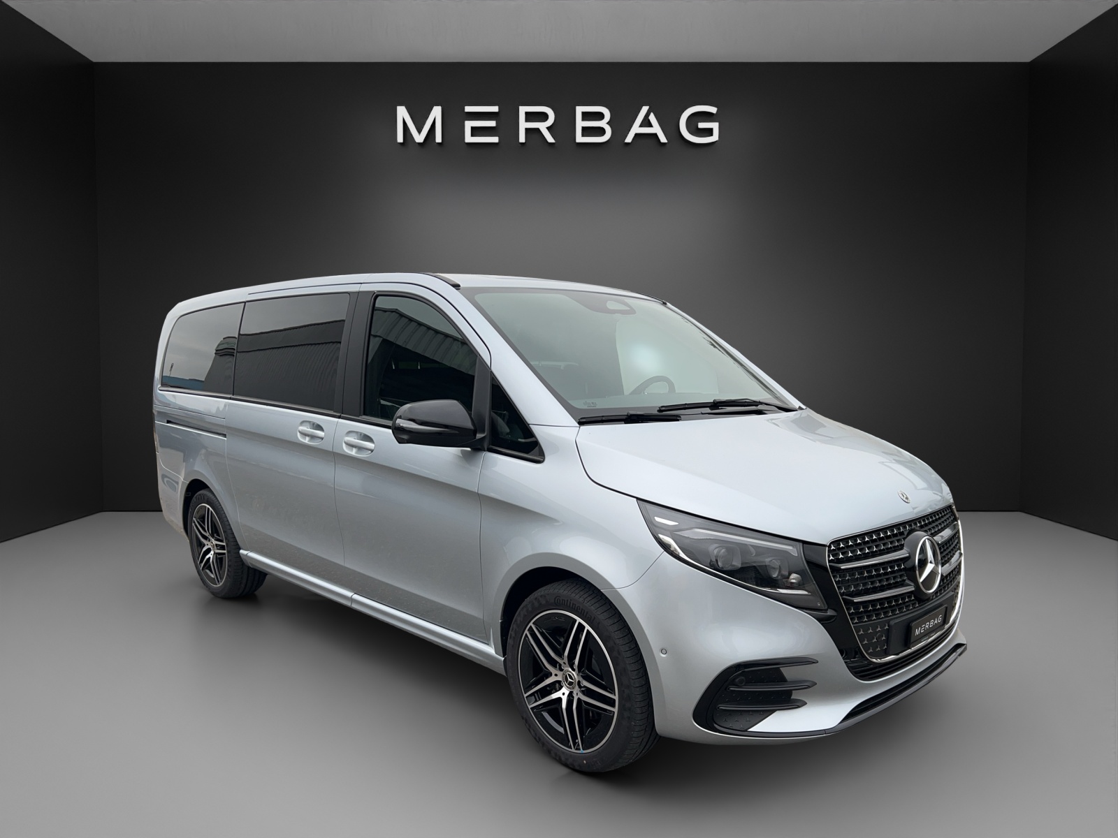 MERCEDES-BENZ V 300 d lang 4Matic Exclusive 9G-Tronic-image-5