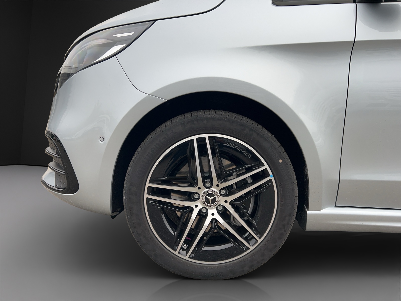 MERCEDES-BENZ V 300 d lang 4Matic Exclusive 9G-Tronic-image-12