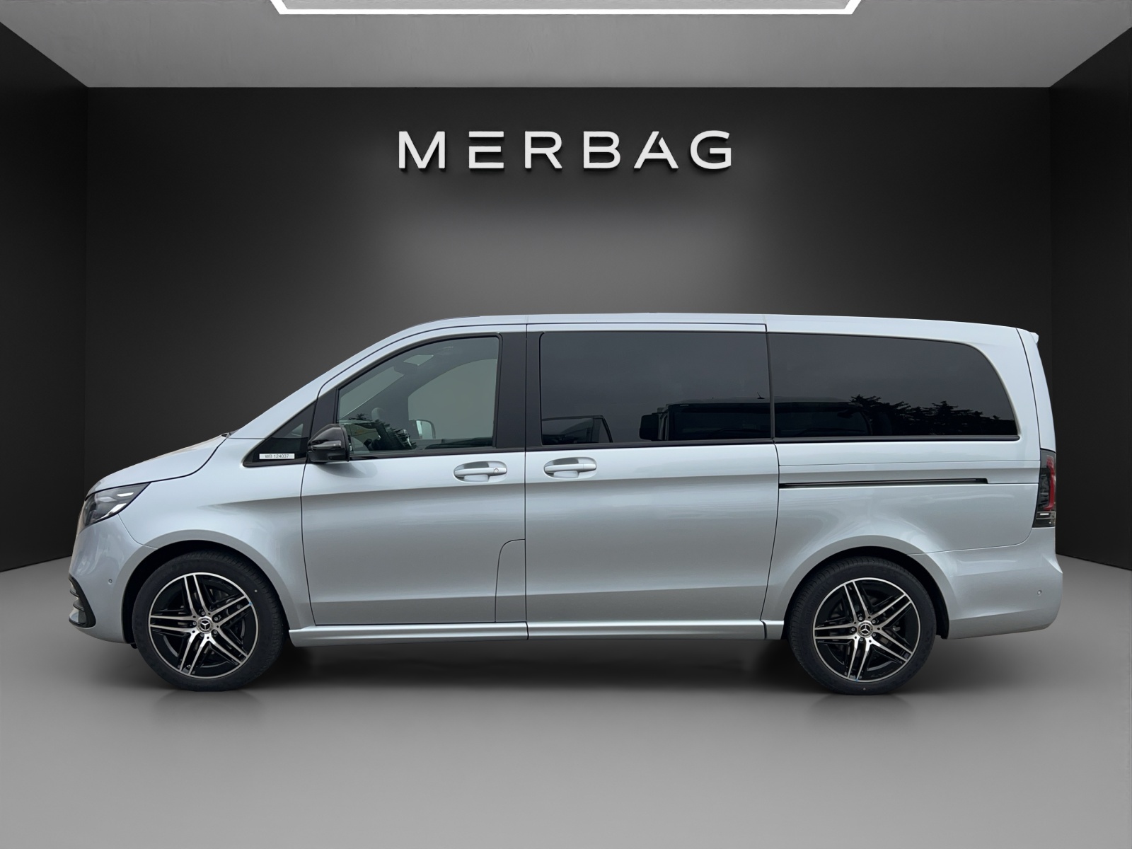 MERCEDES-BENZ V 300 d lang 4Matic Exclusive 9G-Tronic-image-2