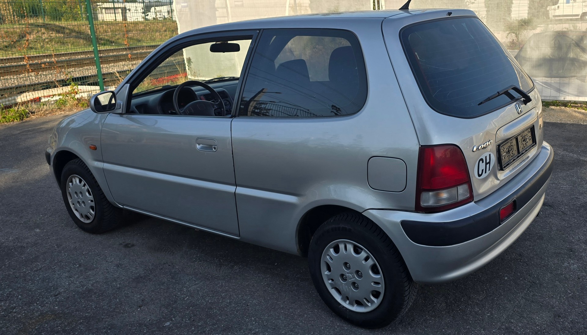 HONDA Logo 1.3i LS-image-2