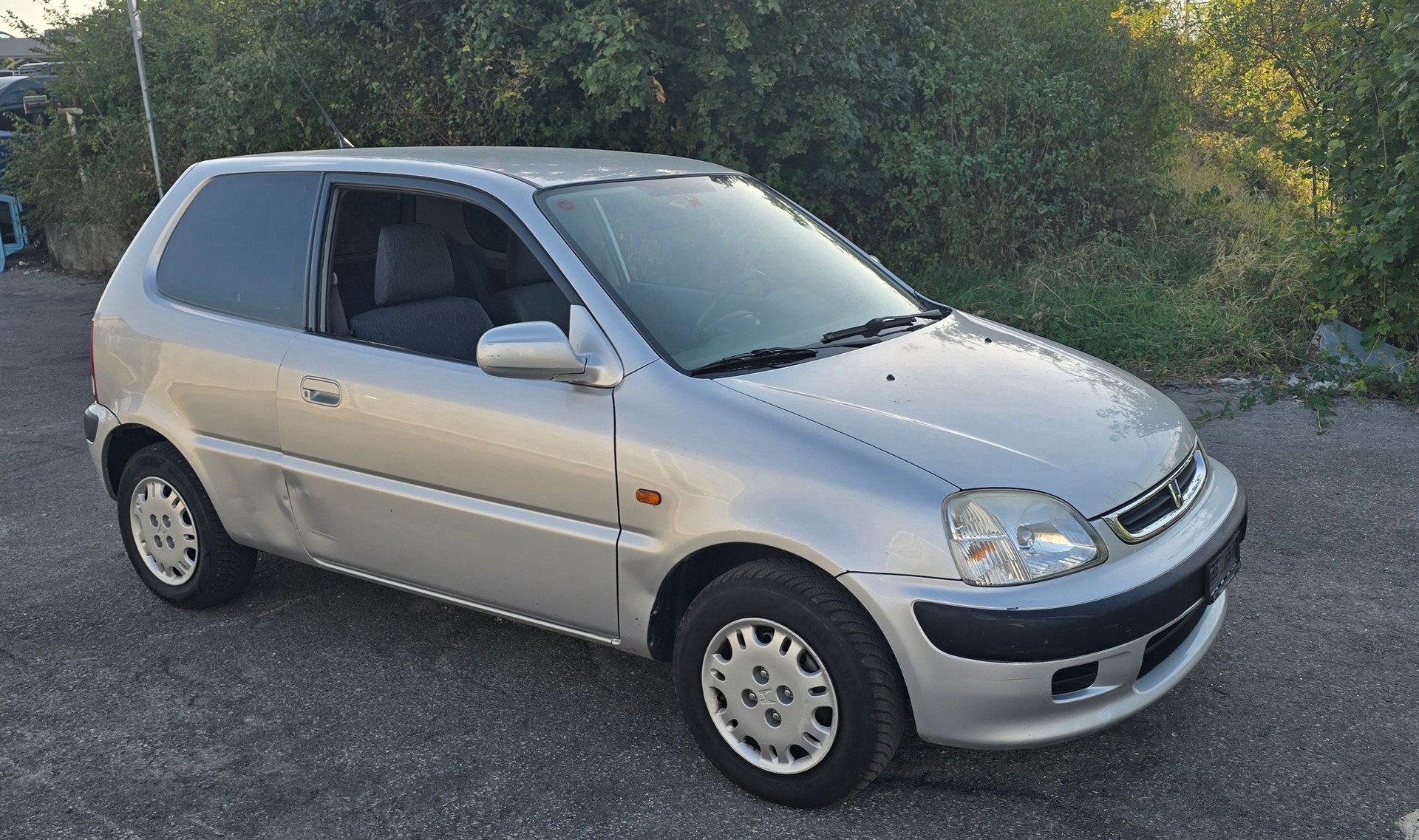 HONDA Logo 1.3i LS-image-1