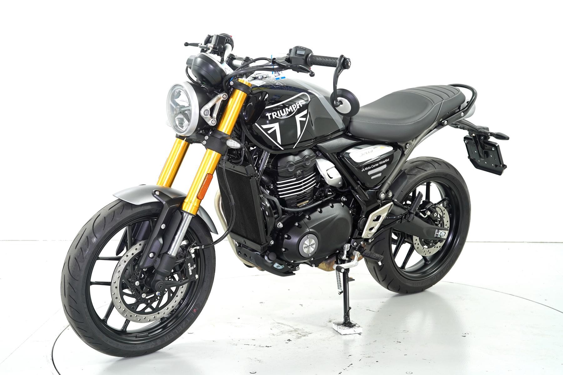 TRIUMPH Speed 400 ABS-showroom-element-2