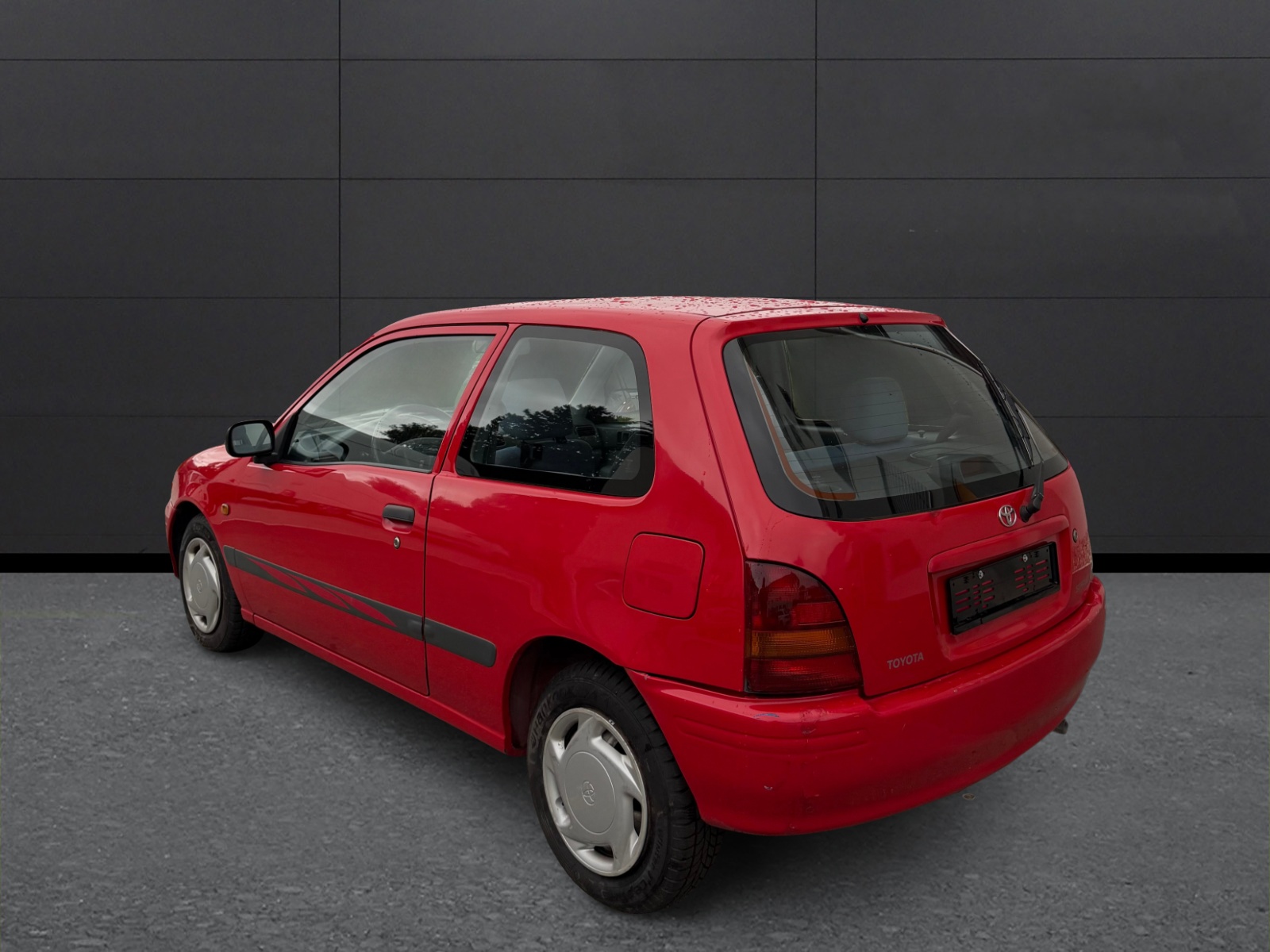 TOYOTA Starlet 1.3 16V Automat-showroom-element-2
