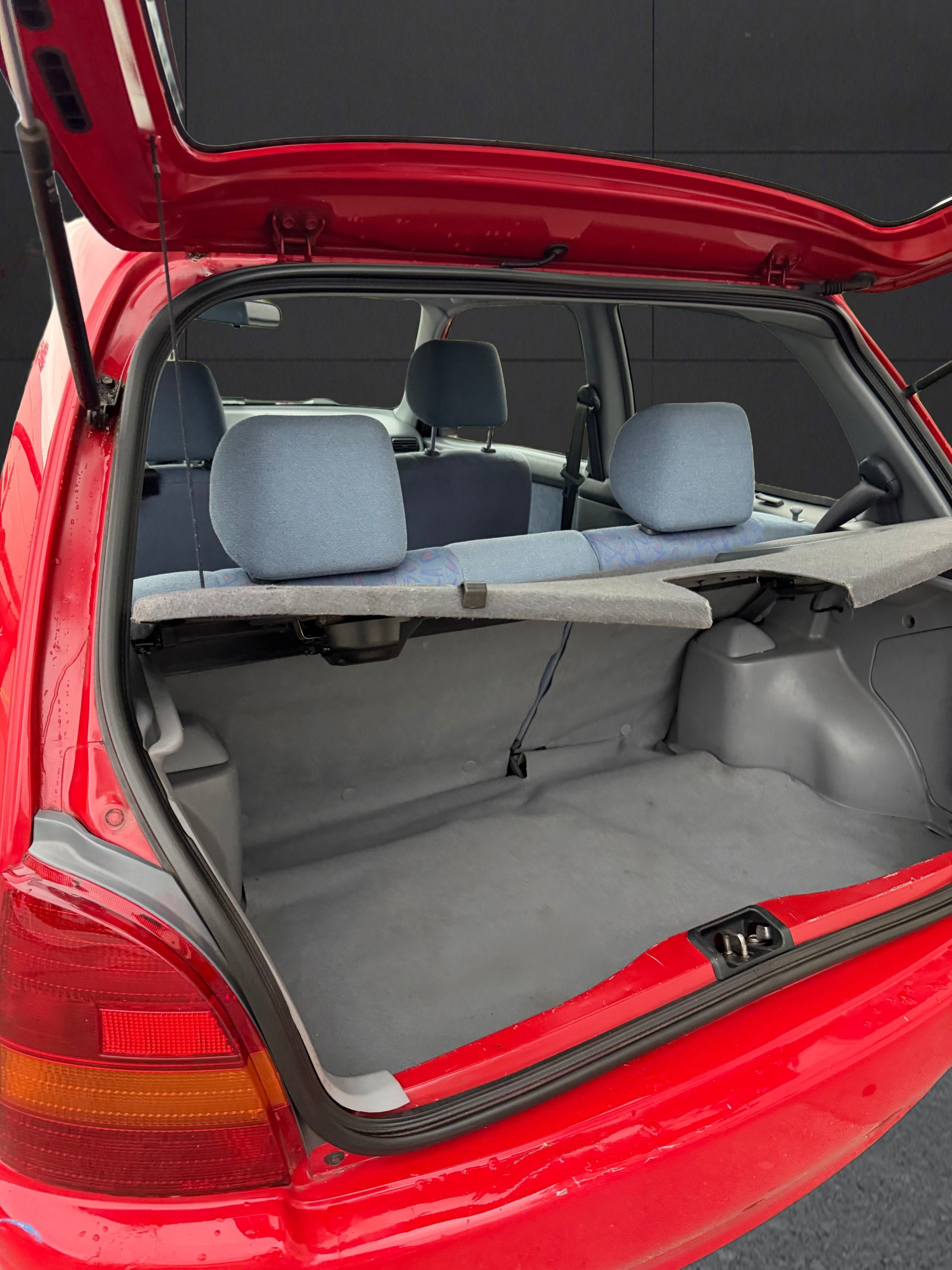 TOYOTA Starlet 1.3 16V Automat-image-7