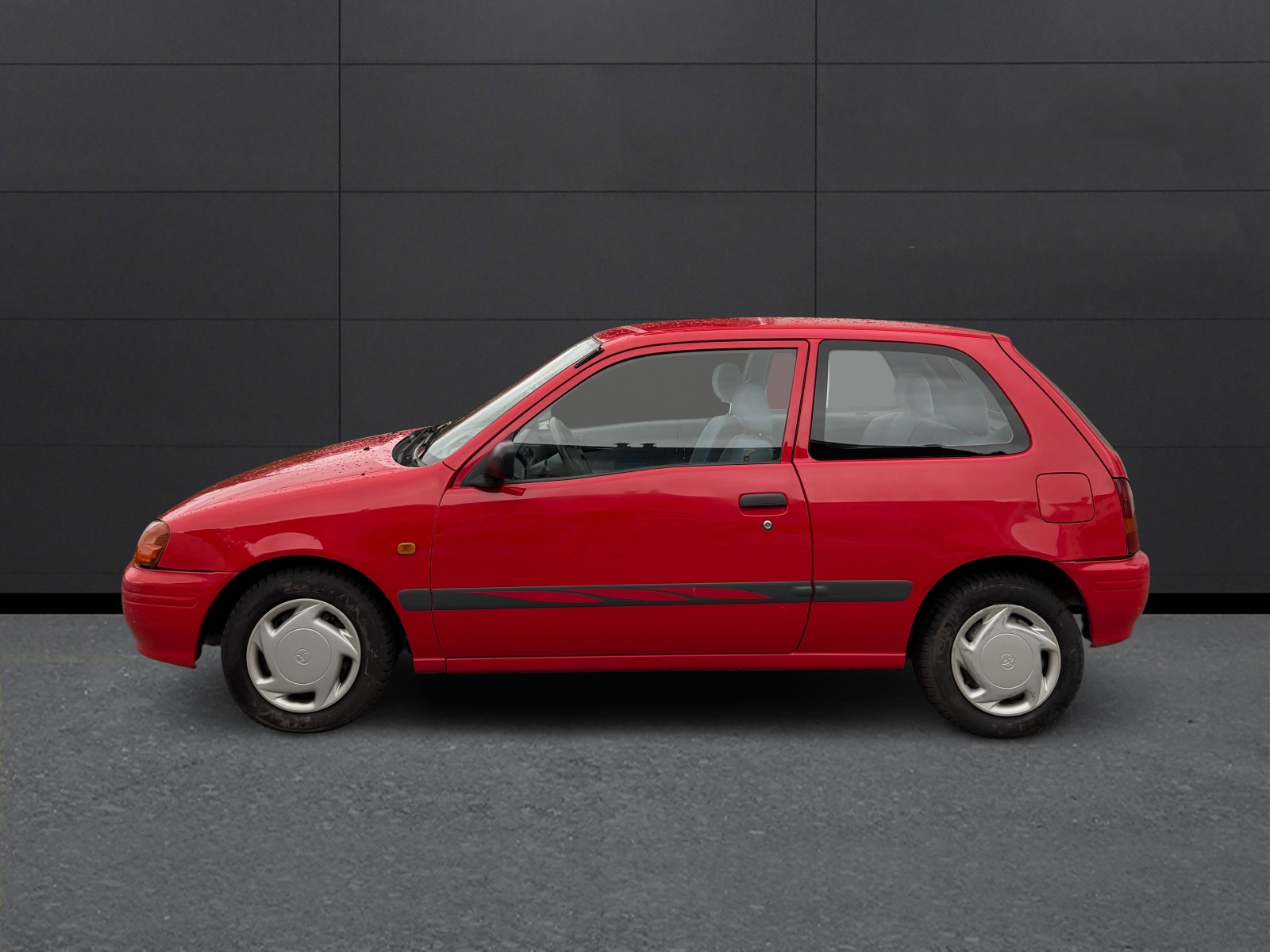 TOYOTA Starlet 1.3 16V Automat-showroom-element-1