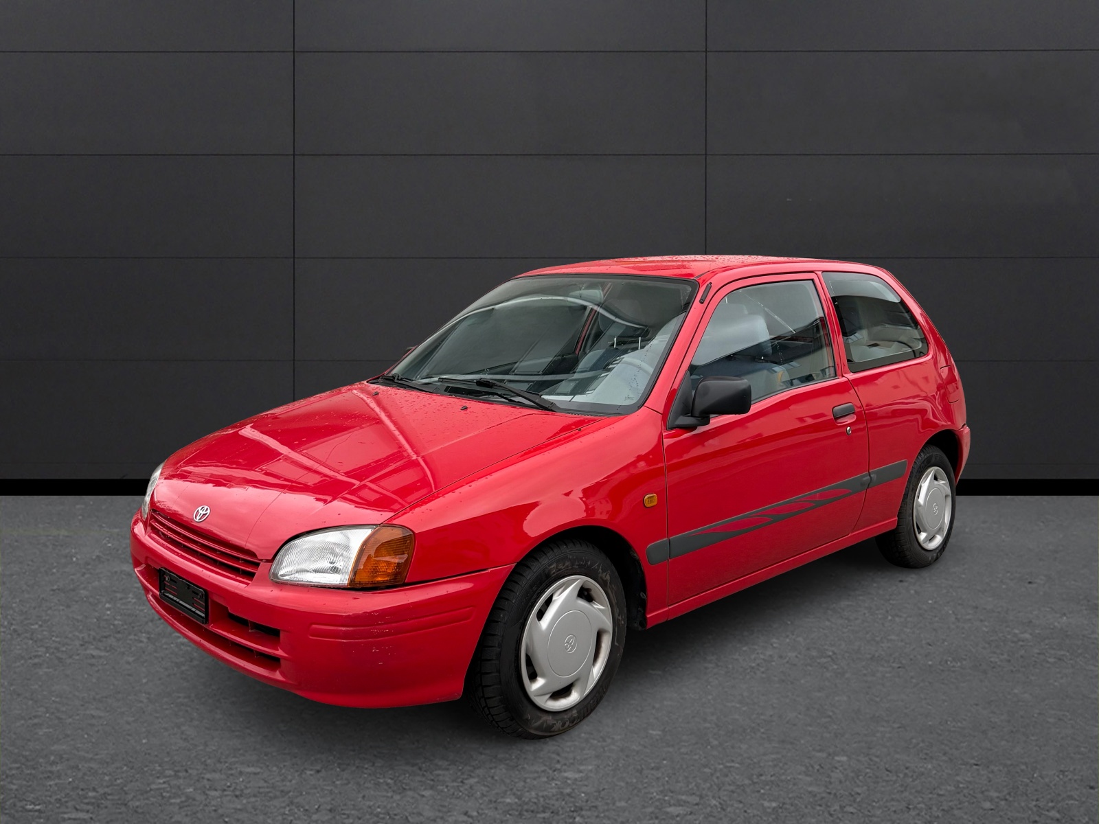 TOYOTA Starlet 1.3 16V Automat