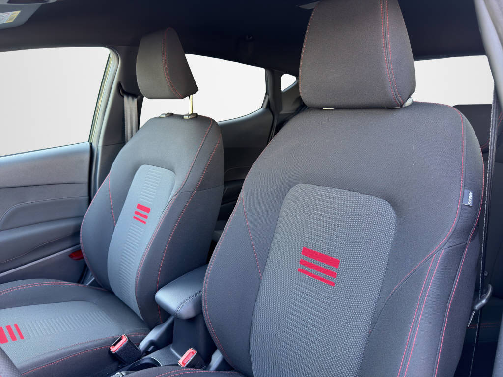 FORD Fiesta 1.0 EcoB Hybrid ST-Line X-image-15